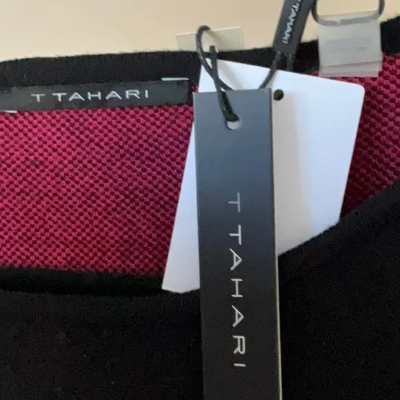 NWT TAHARI SWEATER SIZE LARGE. BLACK WITH PINK AND RED FLOWERS. - Picture 5 of 8